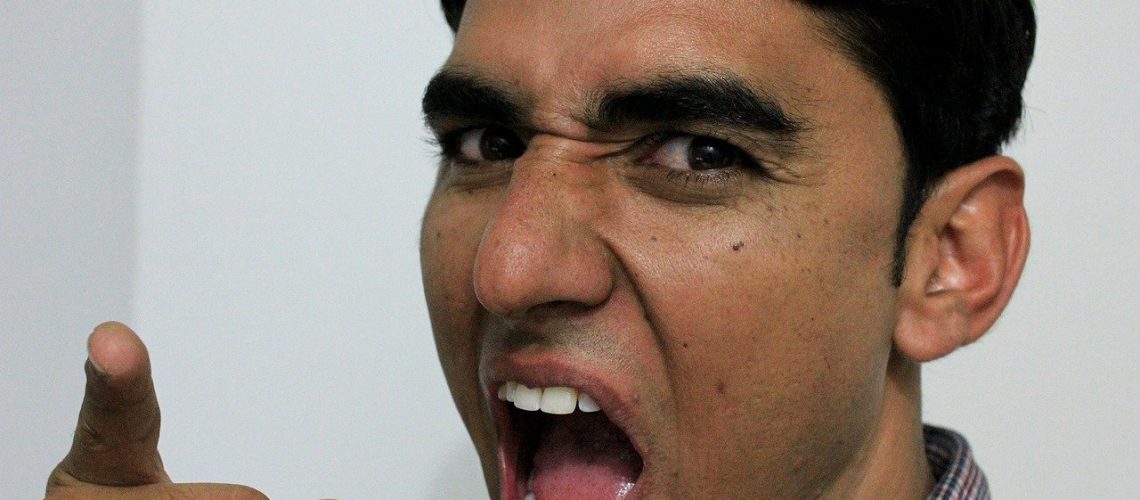 angry-man-274175_1280 angry-man-274175_1280